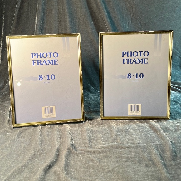 Set/2 VTG Gold Picture Frames - Picture 1 of 4